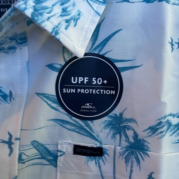 O’Neill UPF50+ - Picture 2 of 3